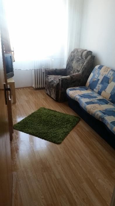 inchiriez apartament cu 3 camere