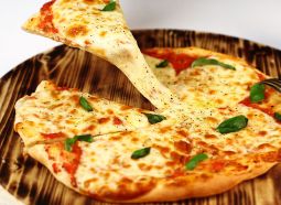 delivery pizza constanta