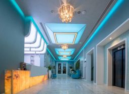 hotel opera mamaia nord