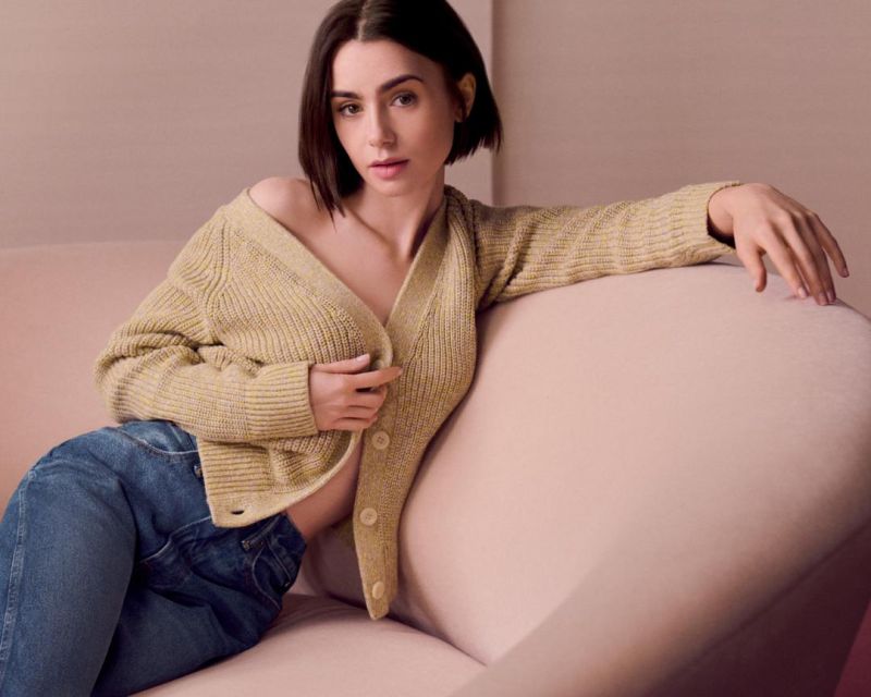 Calvin Klein anunță campania cu Lily Collins